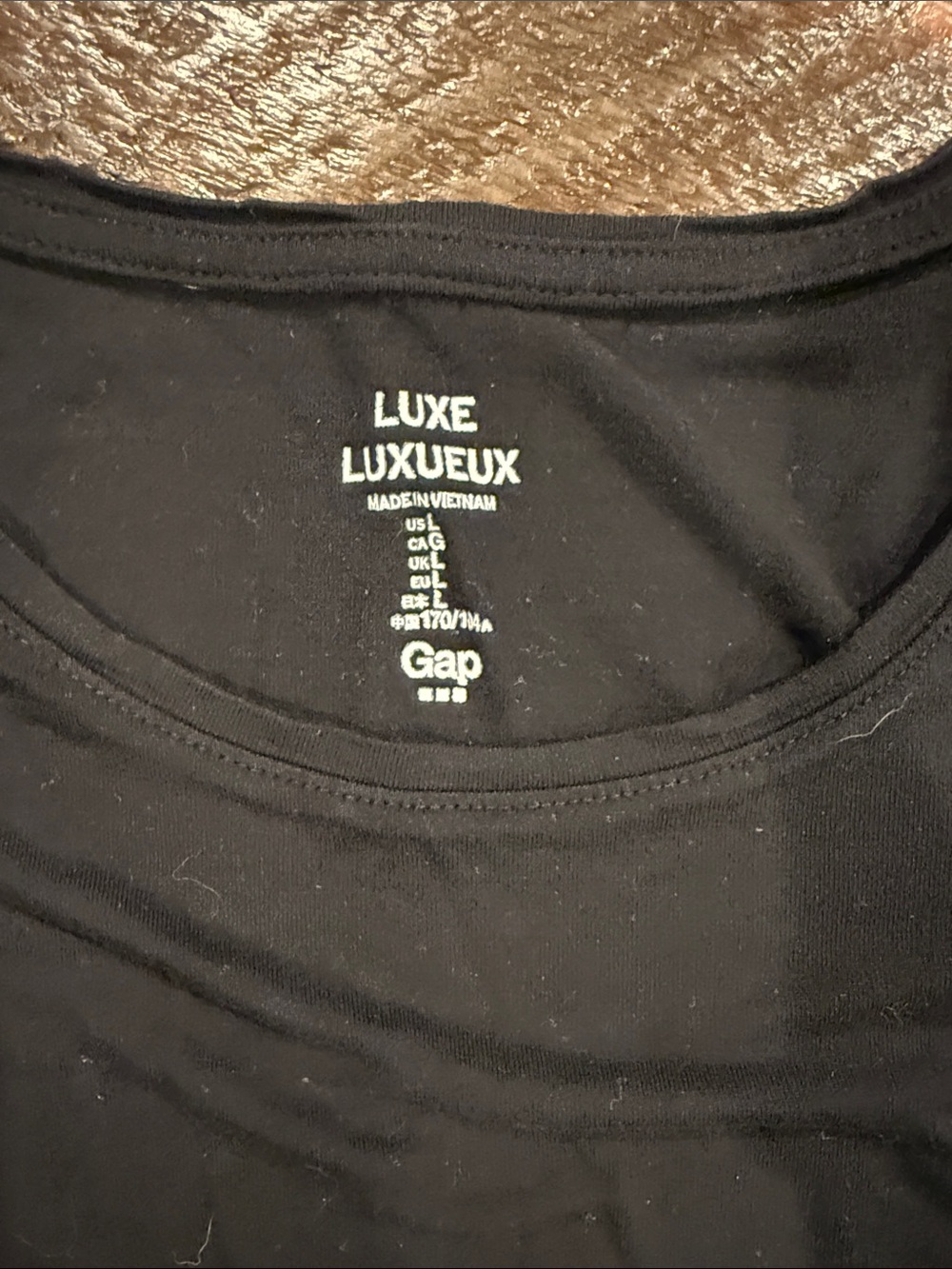 GAP Black Short Sleeve Scoop Neck Tee - Classic Black - Picture 3 of 4